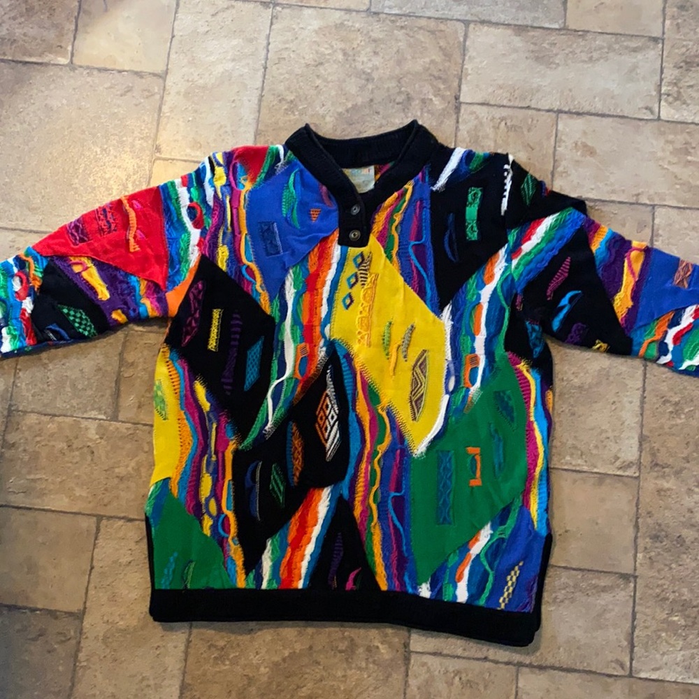 Colorful vintage 80’s/90’s men’s Coogi Sweater